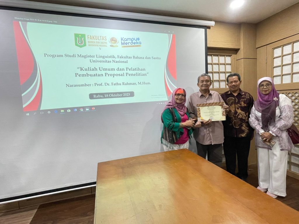 You are currently viewing Pembukaan Prodi Linguistik Program Magister, FBS Gelar Kuliah Umum dan Pelatihan Pembuatan Proposal Penelitian